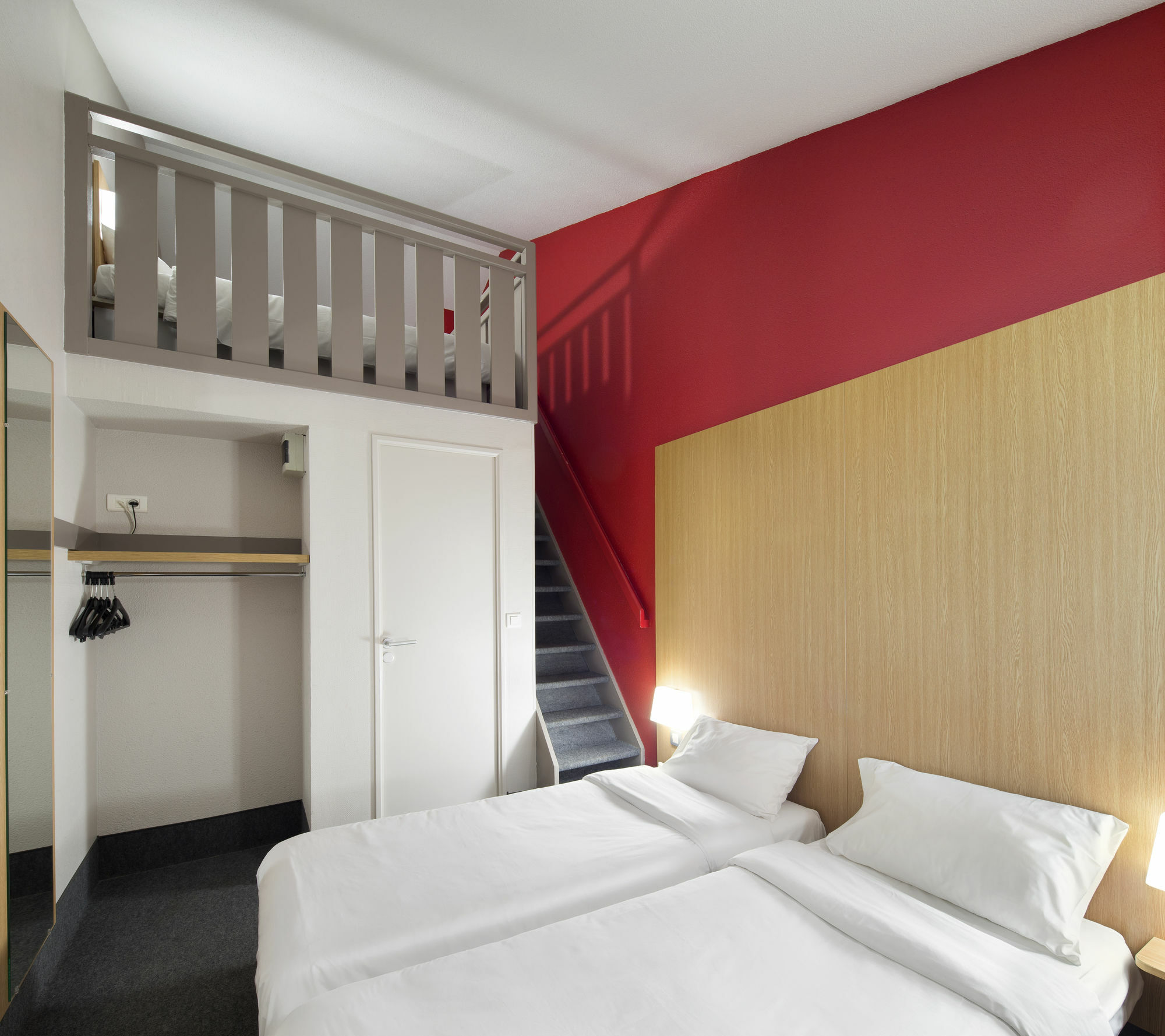 B&B HOTEL Quimper Nord Douarnenez Esterno foto