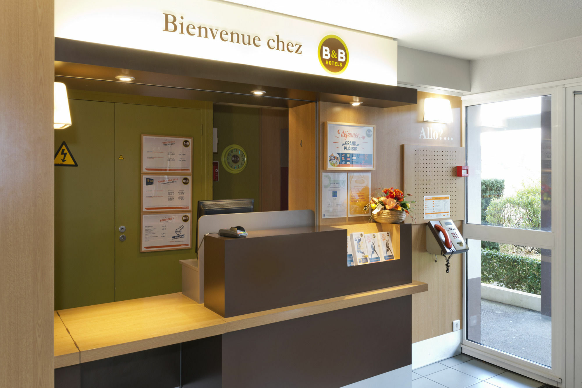 B&B HOTEL Quimper Nord Douarnenez Esterno foto